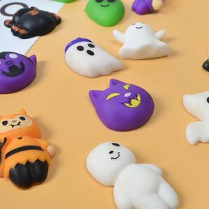 Juguetes Blandos de Calabaza Kawaii de Alta Calidad para Halloween, Mini Juguetes de TPR Suaves para Fiestas, Regalos y Juguetes Antiestrés para Niños - Product Image 4
