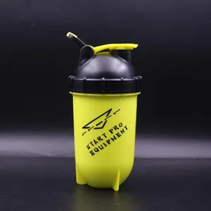 Wit Mini 500Ml Plastic Sport Drink Shaker Fles Met Metalen Mixer Bal