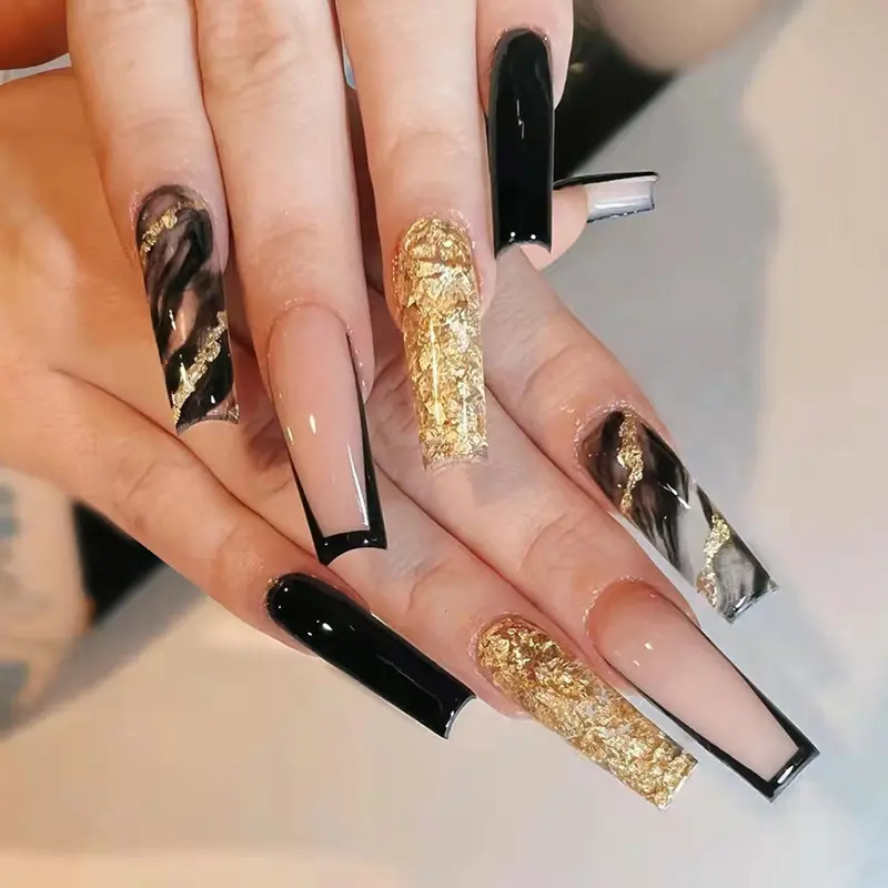 Easy to Apply Long Shiny Black Gold Fake Nails Nail Art With Custom Box Press on Nails