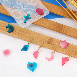 6 أنواع من الأقراط المعلقات قوالب سيليكون عيد الميلاد الجرو الدببة عجلات فيريس مفاتيح الرسم المعلقات قوالب سيليكون - Product Image 1