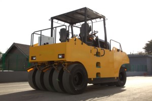 Rodillo Compactador de Neumáticos para Carreteras de 16, 20, 22, 26 y 30 Toneladas con Motor y Tracción, el Más Vendido y de Alta Demanda - Product Image 5