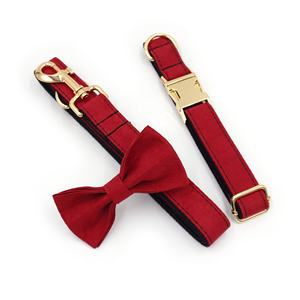 Collares con dijes de moda <span class=keywords><strong>collar</strong></span> de perro hebilla de oro personalizada lindas corbatas de cuero de gamuza roja para perros correas para mascotas - Product Image 5