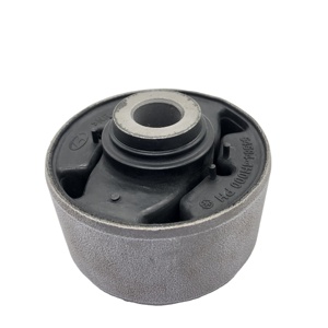 Nouvelle Manchon de suspension inférieure avant en caoutchouc de haute qualité pour bras inférieur avant 54584-4H000 pour H-1 (QUANHUI) - Product Image 1