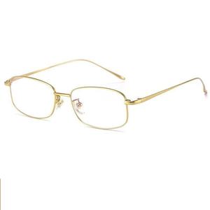 Gafas <span class=keywords><strong>de</strong></span> montura <span class=keywords><strong>completa</strong></span> <span class=keywords><strong>de</strong></span> titanio ultraligeras, gafas <span class=keywords><strong>de</strong></span> <span class=keywords><strong>lectura</strong></span> para ordenador con luz azul a la moda para hombres y mujeres - Product Image 2