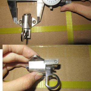 Loquet à ressort moderne personnalisé en aluminium et acier inoxydable pour porte de toilettes, <span class=keywords><strong>fenêtre</strong></span> et porte de patio - Product Image 4