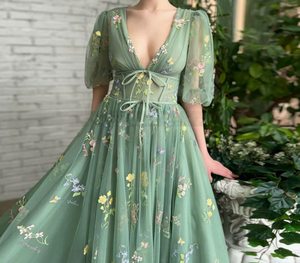 Vestido de Noche Largo y Sexy para Mujer, Estilo Europeo y Americano, Verde, Bordado Floral, Chifón, Mangas Abullonadas, Cuello en V - Product Image 2