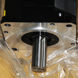 A06B-2075-B003 BiS 40/2000 B Nuevo Motor Servo AC Original FANUC - Product Image 3