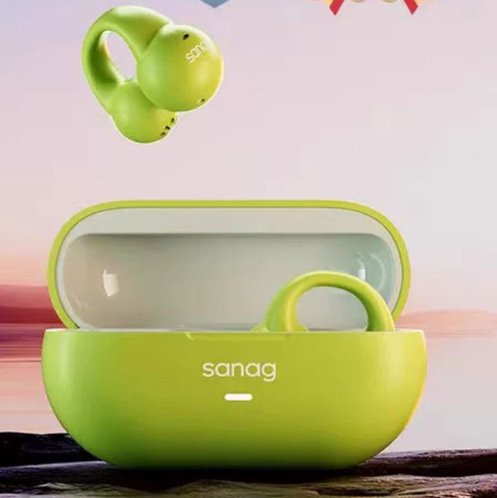 สีเขียว