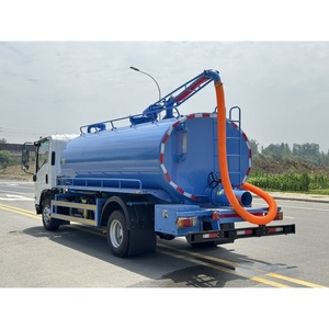 Camion à pompe à vide ISUZU 5m3 4x2 2500 gallons pour l'aspiration des eaux usées liquides - Product Image 5