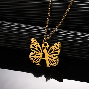 패션 주얼리 세트 여성 미니멀리스트 18K 골드 스테인리스 스틸 레터 나비 목걸이 선물용 - Product Image 4
