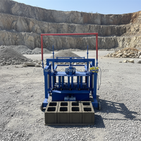 Machine mobile automatique Yuanhang pour la fabrication de blocs de ciment (creux, pleins ou de pavé) avec moule personnalisé