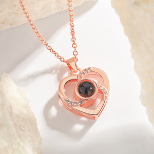 Collar con Colgante de Piedra de proyección de <span class=keywords><strong>cien</strong></span> <span class=keywords><strong>idiomas</strong></span>, <span class=keywords><strong>te</strong></span> <span class=keywords><strong>amo</strong></span>, collar de piedra de proyección de corazón hueco, regalos para mujeres - Product Image 6