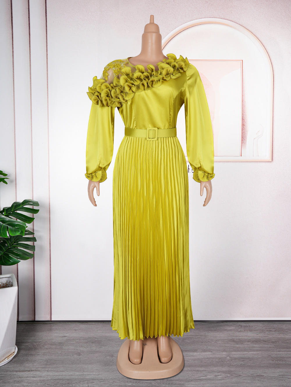 สีเหลือง