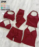 Débardeur de sport sans couture pour femme, dos nu, style halter, et short de yoga taille haute couleur unie avec effet froncé pour femme