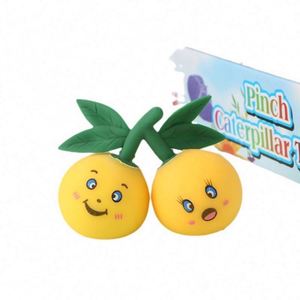 Juguete de simulación de níspero para aliviar el estrés, pequeños dispositivos creativos, muñeco de fruta para apretar, personalización a medida - Product Image 1