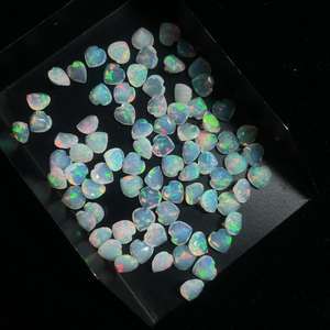 Ópalo Etíope Blanco Natural de 4mm, 6mm, 8mm, Corte Corazón Facetado, Efecto Fuego, Gema Certificada IGI, Creación de Joyas Hechas a Mano en India - Product Image 1