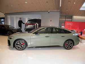 ใหม่สำหรับ A5 2026 <span class=keywords><strong>Sportback</strong></span> 45TFSI <span class=keywords><strong>Q</strong></span>-Uattro ซีดาน เกียร์อัตโนมัติ พวงมาลัยซ้าย ภายในสีเข้ม ยาง R19 เครื่องยนต์เทอร์โบ - Product Image 4