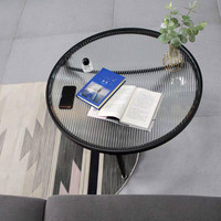 Table basse nordique en verre trempé, design minimaliste moderne, idéale pour petit appartement, salon, balcon, maison de luxe et tendance