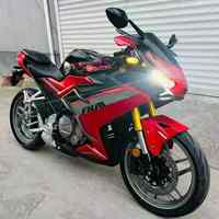 Moto de rue Fekon 3GP250 250cc refroidie par eau avec moteur 4 temps fiable, phares LED, compteur numérique, maniabilité fluide