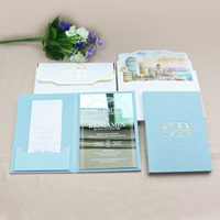 Invitations de mariage de luxe en forme de livret, couverture rigide en daim bleu, carte de mariage en acrylique miroir, monogramme en feuille d'or pour la cérémonie de mariage