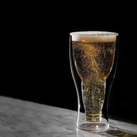 Verres à bière en verre borosilicate soufflé à la bouche à double paroi, en forme de bouteille à l'envers, pour bière et soda