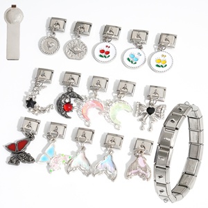 Diseños de Moda 2024, Dijes Italianos de Acero Inoxidable, Plateados en Oro de 18k, Colgantes Italianos para Pulseras de Dijes, Joyería - Product Image 1