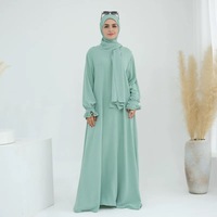 Robes Abaya décontractées unies grande taille pour femmes, style traditionnel avec hijab intégré, idéales pour l'Aïd et le quotidien