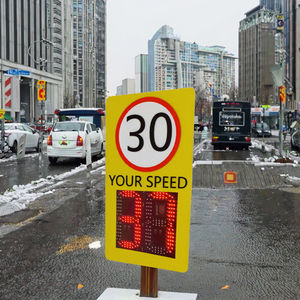 Señal de radar solar para control de velocidad con detección de 200m, señal de retroalimentación de velocidad por radar 24G, radar de tráfico para control de velocidad - Product Image 3