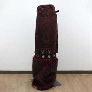 Top show DENIM pantaloni in Denim rosso scuro in DENIM eco-pelliccia polsini in metallo anelli Hardware unico Punk Gothic Street Fashion Jeans - Product Image 3