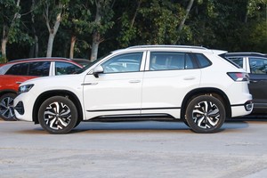 Sièges foncés pour Tayron GTE SUV 1.4L Turbo Hybride Rechargeable Auto LHD Euro 6, pour l'exportation, approvisionnement en gros à haute capacité - Product Image 4