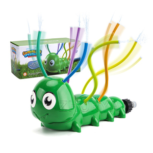 Zhorya <span class=keywords><strong>Jouet</strong></span> d'<span class=keywords><strong>extérieur</strong></span> d'été pour enfants, ensemble d'activités aquatiques rotatif et oscillant en forme de <span class=keywords><strong>chenille</strong></span> avec pulvérisation d'eau - Product Image 1