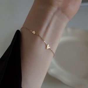 Pulsera de Cuerda con 3 Pequeños Dijes de Corazón Vacío, Diseño Simple, con Acero Inoxidable OEM, para Niñas y Mujeres, Estilo Playa - Product Image 2