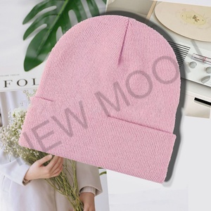 Bonnet en tricot acrylique unisexe avec logo personnalisé brodé, bonnet d'hiver chaud en tricot - Product Image 3