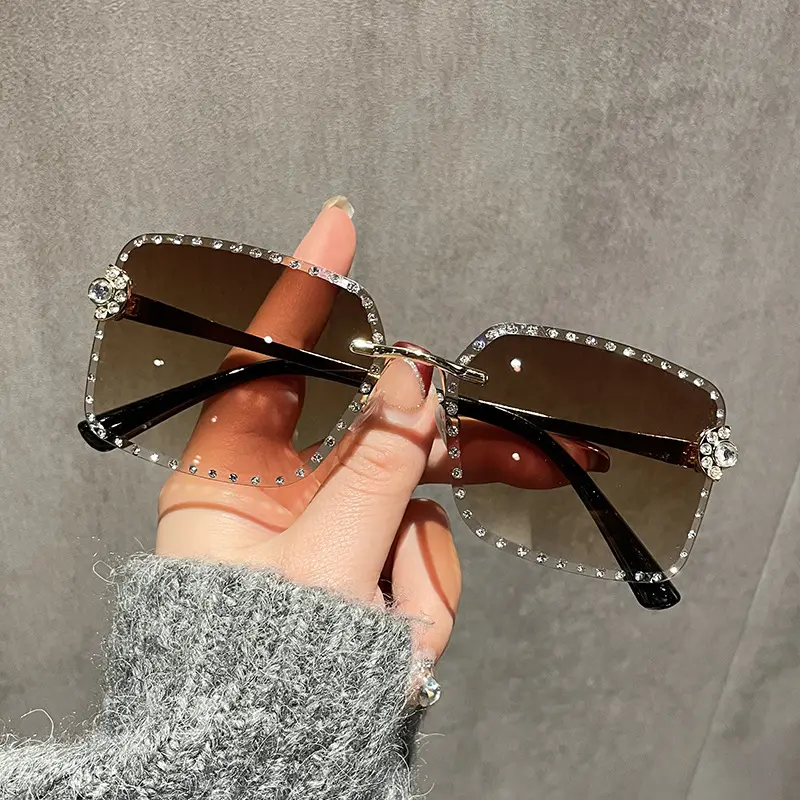 Gafas de sol cuadradas de diamantes sin montura de moda Vintage para mujer y hombre, gafas de sol de diseñador de marca de lujo 2024, tonos populares Punk de Metal