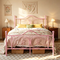 Lit en métal rose style princesse avec tête de lit et pied de lit à motifs papillon, lit en métal taille complète, meubles de chambre d'enfant