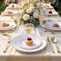 600 pièces de vaisselle jetable pour 100 invités, assiettes en plastique blanches avec bord doré, assiettes à dîner et à salade, gobelets, fourchettes, couteaux, élégant pour les événements