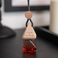 Pendentif de bouteille suspendue automatique écologique désodorisant parfum voiture diffuseur de liquide de parfum orange à la mode