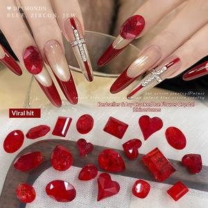 เพ้นท์เล็บลายดอกไม้สีแดงระยิบระยับแบบคริสตัลเพชรทรงไข่นกพิราบปลายแหลมแบบยาว - Product Image 2