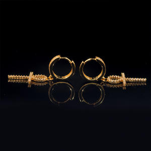 ต่างหูฮิปฮอปทรงห่วงประดับเพชรโมอิสซาไนต์ VVS  แบบ Iced Out  วัสดุเงินแท้ 925  รับรองโดย GRA  ราคาขายส่ง Kaleido  ผ่านการทดสอบเพชร - Product Image 4