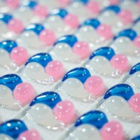 Vente en gros de capsules à lessive HE de 15 g, puissantes pour éliminer les taches, concentrées, échantillons gratuits