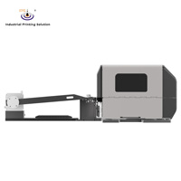 Machine d'application d'étiquettes Swing-Tamp IPS-LP106s pour l'étiquetage des codes-barres des cartons de logistique et d'expédition