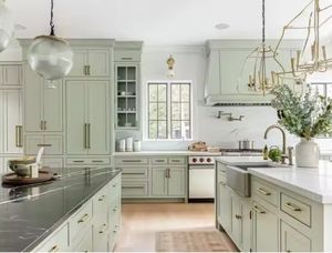 ชุดตู้ครัวสไตล์โมเดิร์น ดีไซน์สวยงาม ท็อปไม้ คุณภาพสูง สีเขียวอ่อน สำหรับใช้ภายในอาคาร - Product Image 2