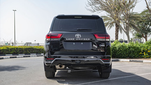 Auto Usado en Buen Estado, <span class=keywords><strong>Toyota</strong></span> Land Cruiser 300 <span class=keywords><strong>VX</strong></span> 4.0P 2022, Negro, SUV, Listo para Usar, Sin Accidentes, Envío Mundial - Product Image 6