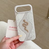 Coque arrière antichoc en cuir PU avec intérieur en flanelle et décorations scintillantes motif Serpent Doré 3D pour 17 Air 16 15 14 13 Pro Max