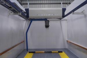 Lavadora de Autos Eléctrica YOLO Azul Acero con Franjas Amarillas de Seguridad y Sistema de Rieles Superiores - Product Image 6