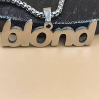 A123 Blond Pendentif Collier Nouveau Hot-Selling En Acier Inoxydable Lettre Colliers À La Mode Cool À La Mode Personnalisé Chandail Chaîne