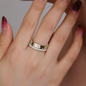 All'ingrosso gioielli di moda nuziale 18K oro placcato in acciaio inox <span class=keywords><strong>tre</strong></span> anelli set intarsiato diamante zircone <span class=keywords><strong>anello</strong></span> set per le donne - Product Image 4