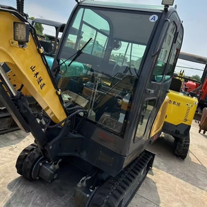 Moteur d'excavatrice sur chenilles hydraulique Komatsu PC30 d'occasion, poids opérationnel de 3 tonnes, état 90% NEUF pour la construction/l'agriculture - Product Image 2