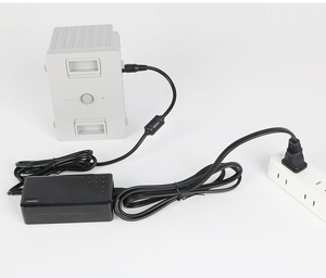 <span class=keywords><strong>Batterie</strong></span> au lithium haute capacité 15600 mAh 12 V 6 A pour réfrigérateur portable, alimentation CC avec protection intégrée et cycle long - Product Image 6