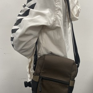 Binoculars <b>Backpack</b> Waterproof Nylon Tactical Bag <b>Brown</b> Shoulder Strap 20x19x8cm Interior Zipper Pocket Unisex - Product Image 2